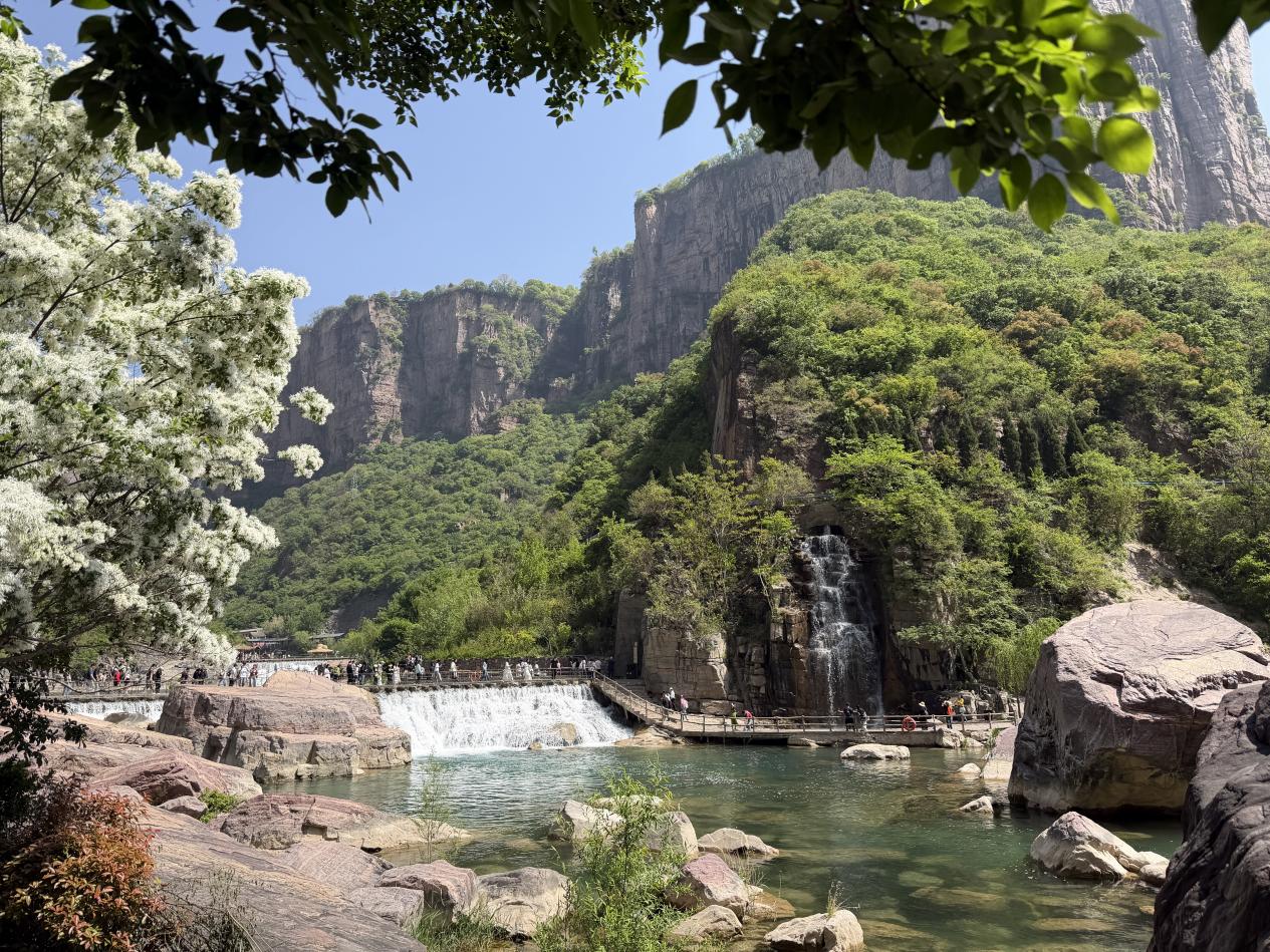 卓升装饰新乡宝泉团建之旅